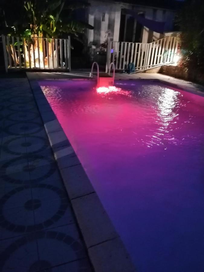 Bed and Breakfast Les Bichettes Mortagne-sur-Sevre Esterno foto