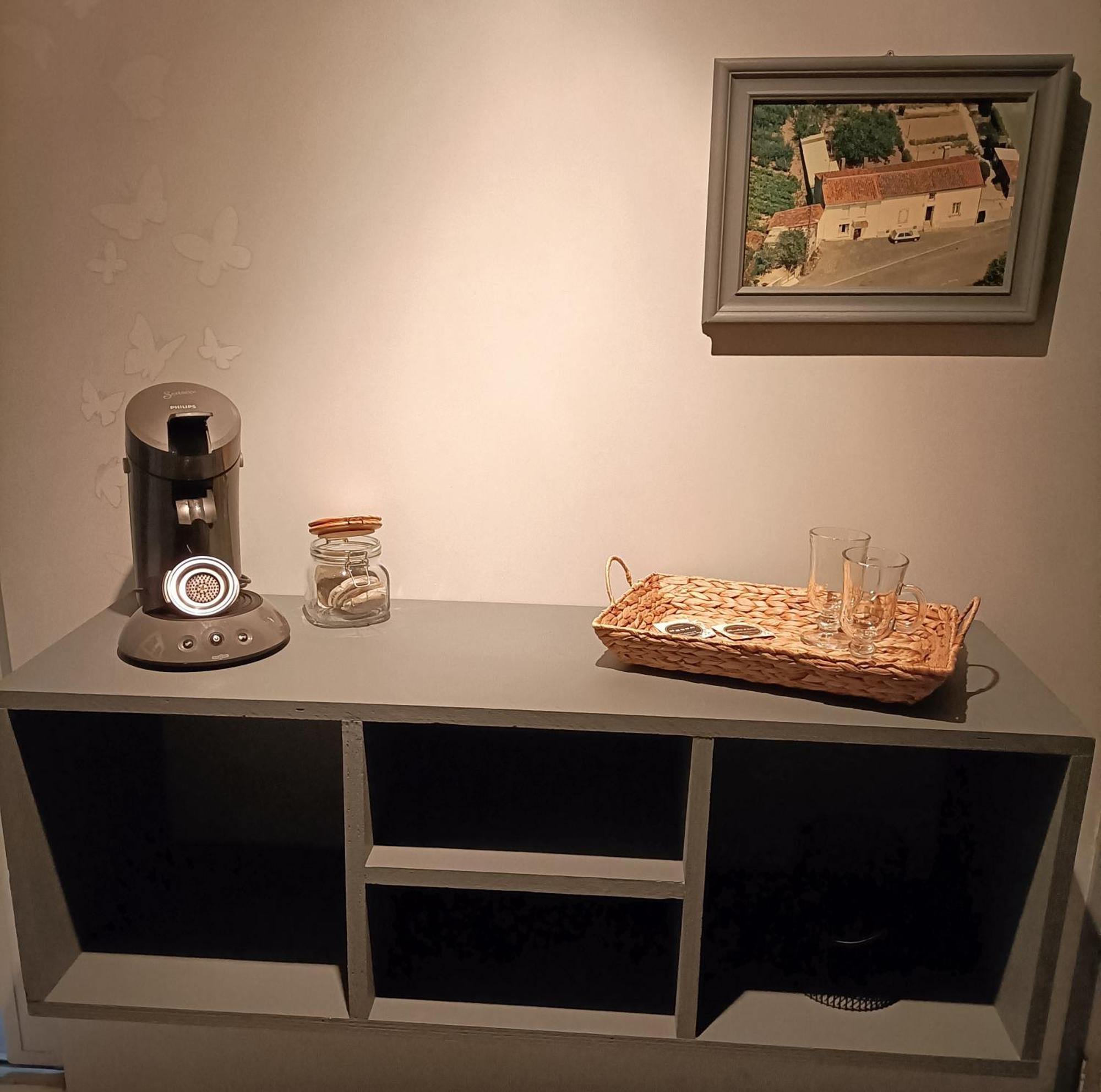 Bed and Breakfast Les Bichettes Mortagne-sur-Sevre Esterno foto